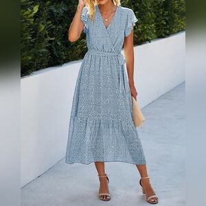 NWT BTFBM (Amazon) Blue Floral Midi Wrap Dress